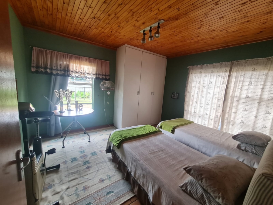 4 Bedroom Property for Sale in Miederpark North West